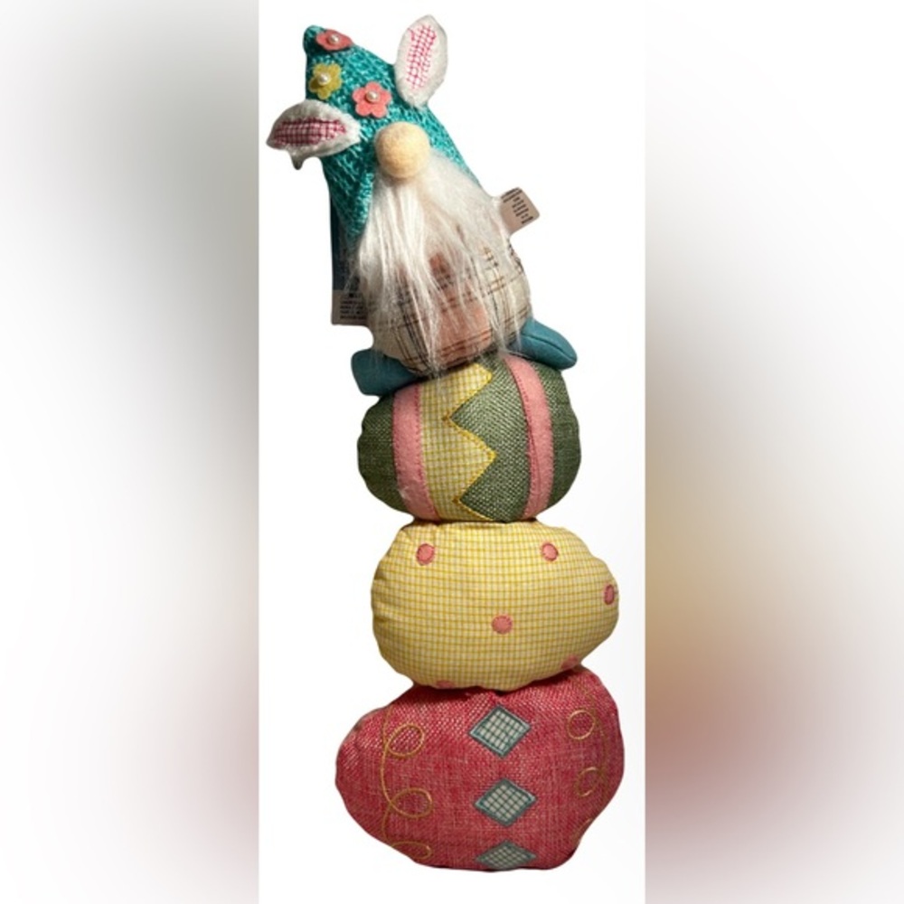 NWT 16 in Easter Egg Gnome 🦄🦄🦄